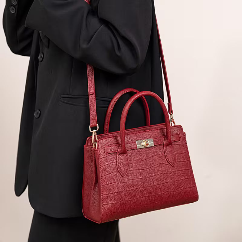 Versailles Shoulder Bag