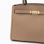 Betty Everyday Medium Tote Bag