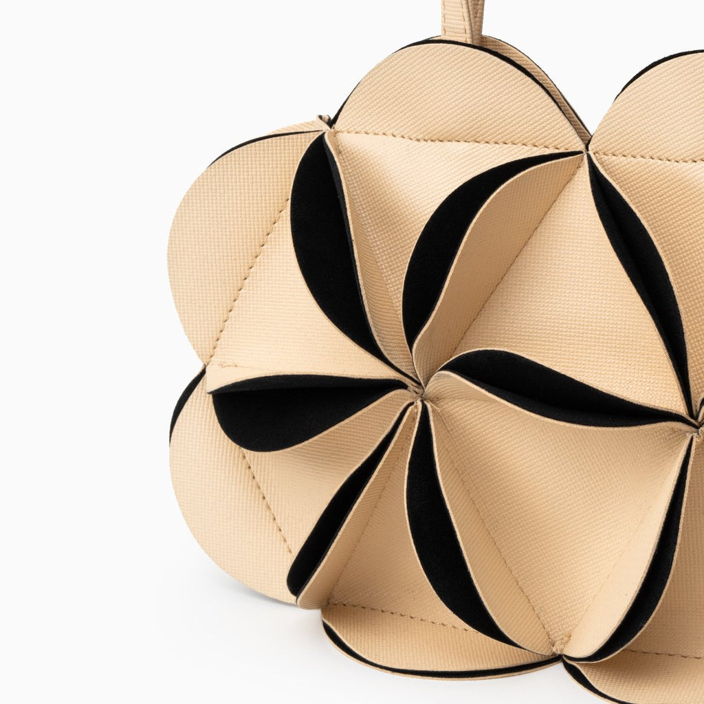 (CS) Monique Flower Handbag