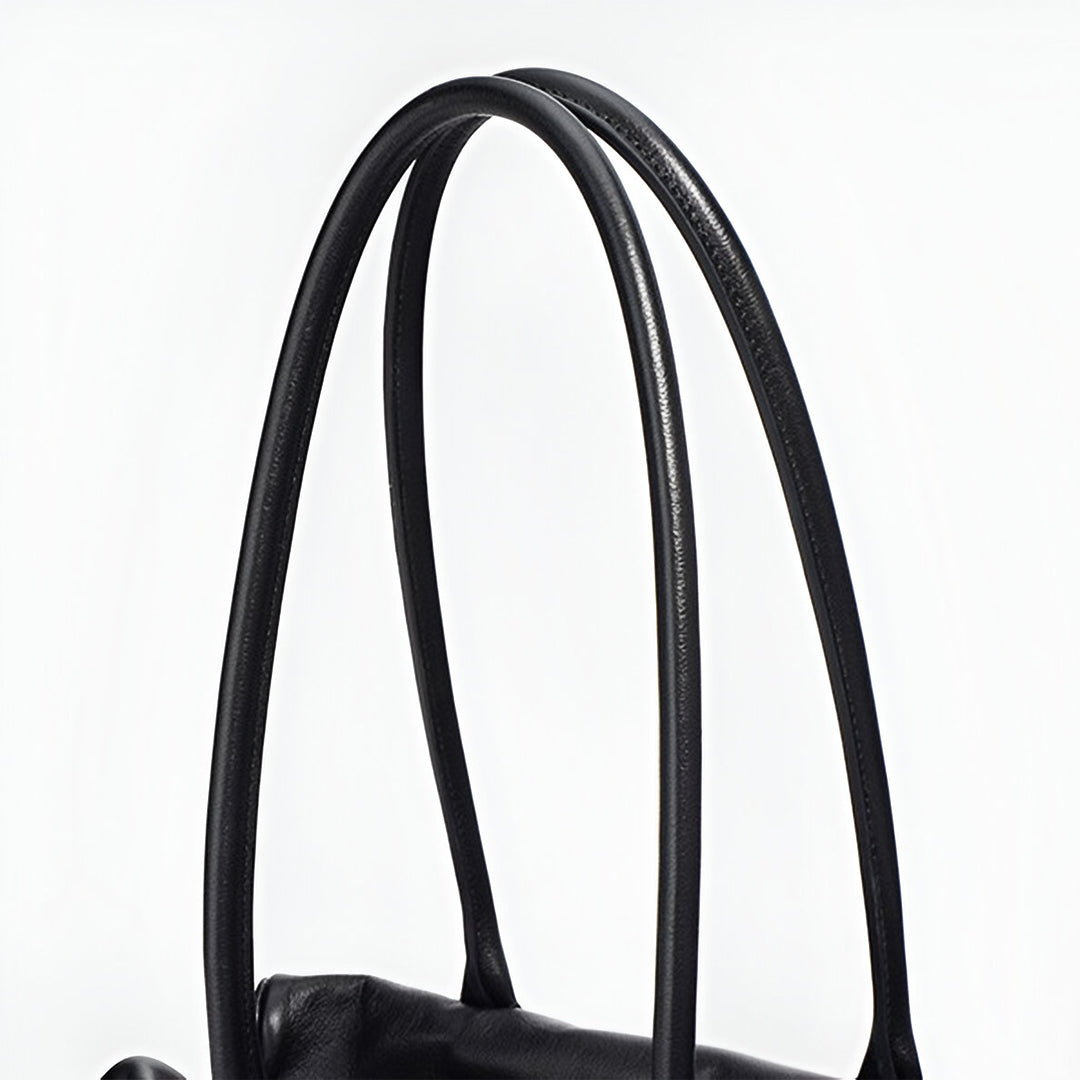 Elara Shoulder Bag