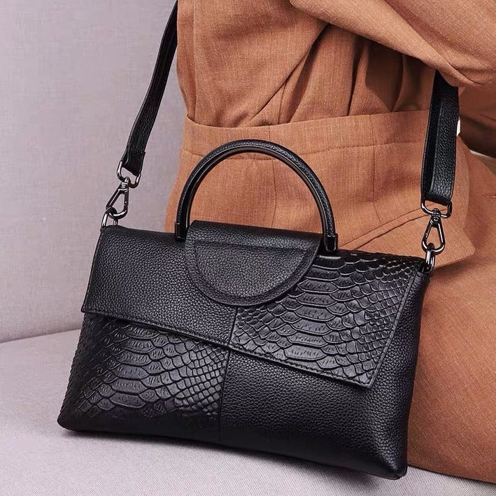 (CS) Maddy Soft Leather Shoulder Bag