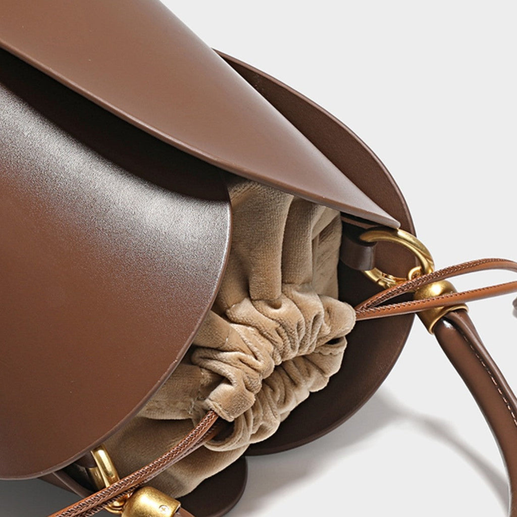 (CS) Willow Bucket Handbag